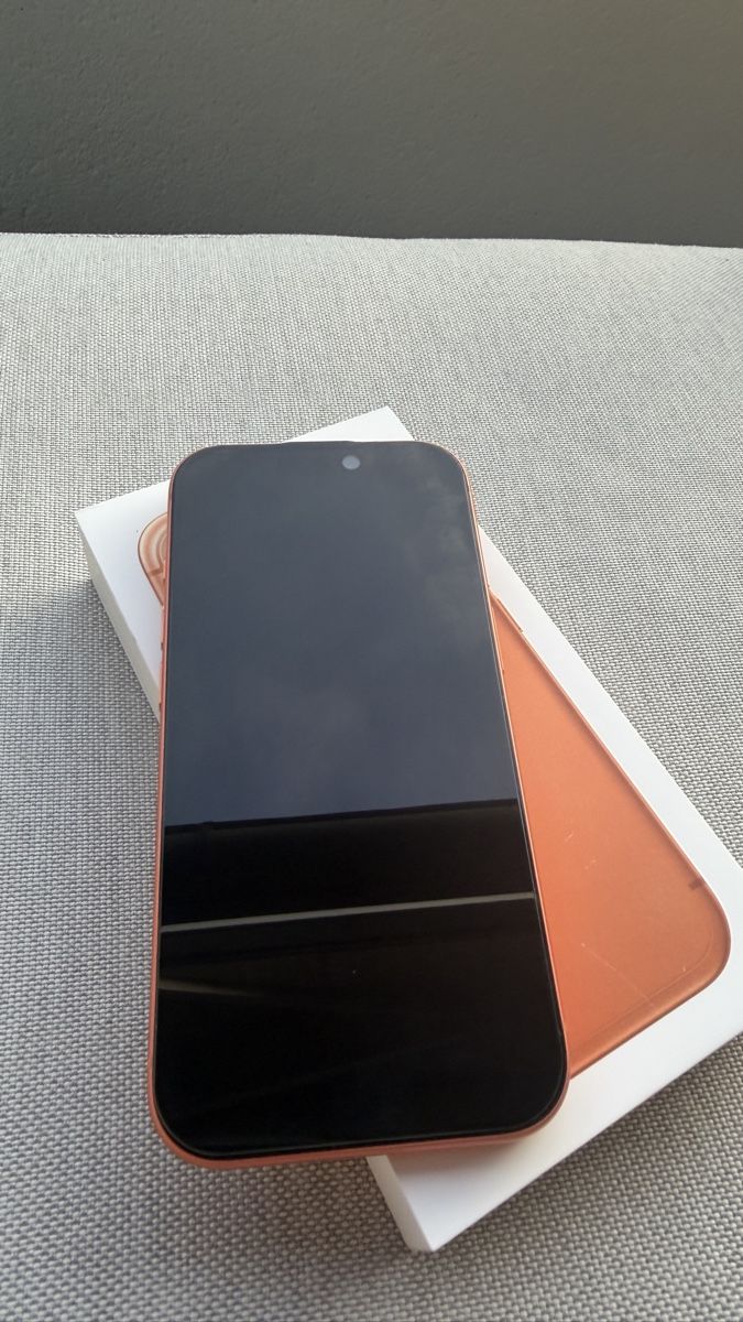 Apple Telefoni cellulari / Smartphones: Iphone 17 pro 512GB – Nuovo (secondo la descrizione) da Cham venduto da deltoro84 2