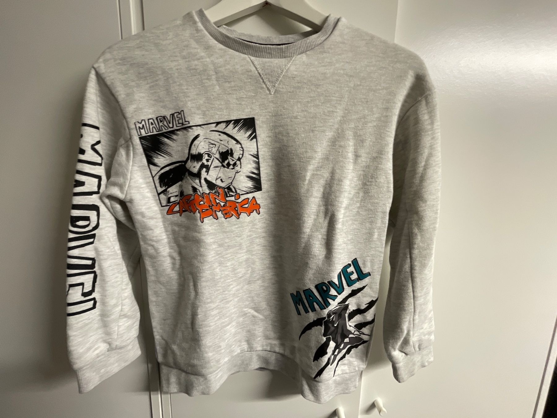 Pulls et sweat-shirts: MARVEL Pullover / Sweatshirt Gr. 152 – D'occasion à Frasnacht par GracyStore 1
