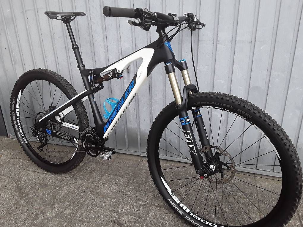 Wheeler Vélos: Bike MTB 29 Fully Carbon – D'occasion à Uffikon par Bras46