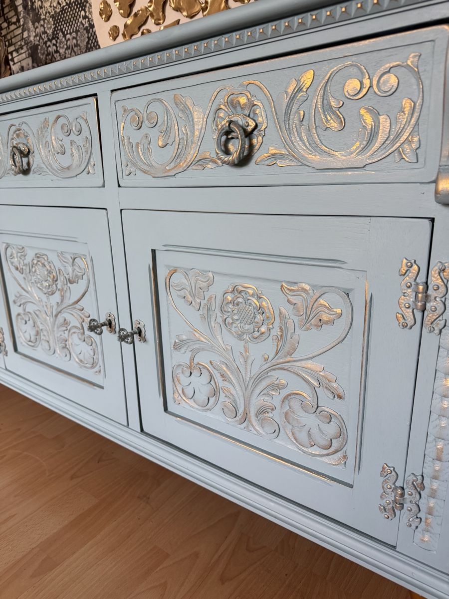 Cassettiere: Elegantes Massivholz-Sideboard/Kommode  – Nuovo (secondo la descrizione) da Sisseln AG venduto da ibr_c5wj 4