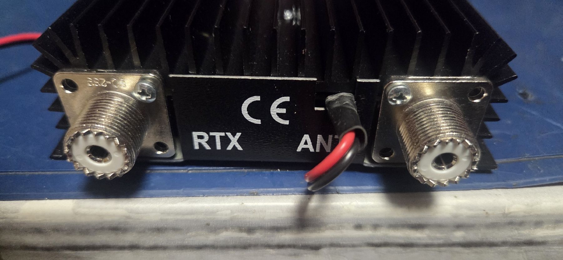 Technique de radiocom: linear Amplifier – D'occasion à Holziken par Baumannd 6