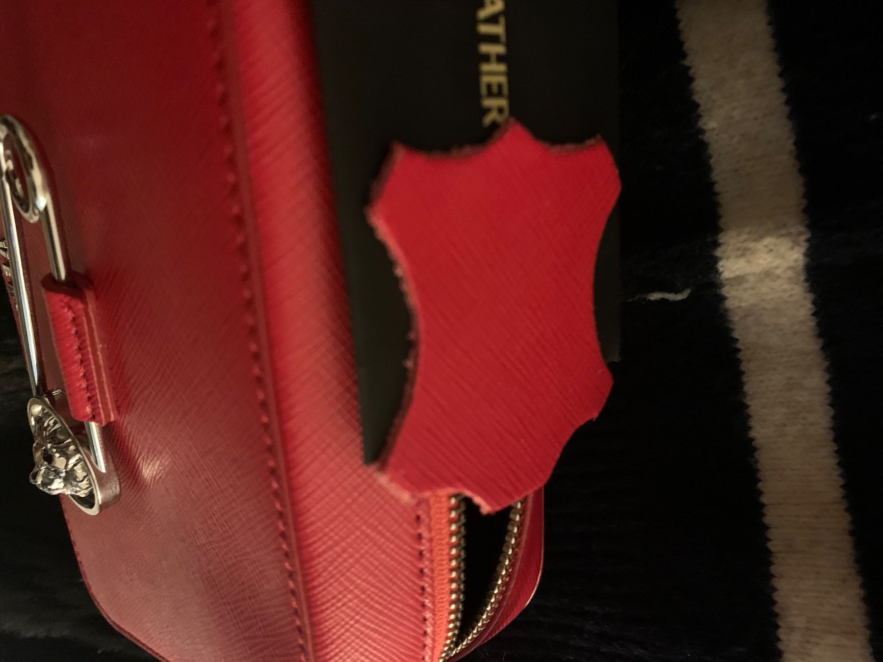 Sacs femmes: Sac Versace versus – Neuf (Voir description) à Lausanne par DyDy33 8