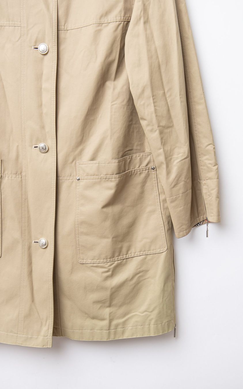 Cappotti: Baronia Trenchcoat - Gr. M – Usato da Illnau venduto da Monkky 5