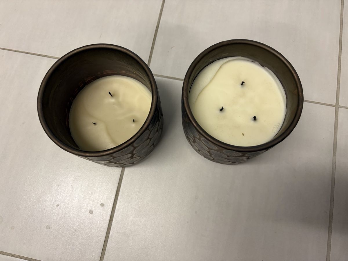 Tutte le decorazioni: 2 candle holder or plant pots – Usato da Münchenstein venduto da ArleneLM 1