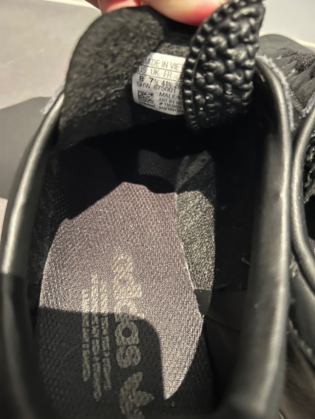 Adidas Scarpe da uomo: Adidas schuhe – Nuovo (secondo la descrizione) da Schlieren venduto da Leavio 2