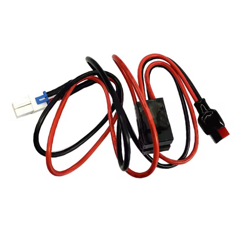Radiocomunicazione: Amateurfunk DC Kabel 4 polig mit 30 A, Powerpole Stecker – Nuovo e nell'imballaggio originale da St. Gallen venduto da Radiomania-Schweiz 3