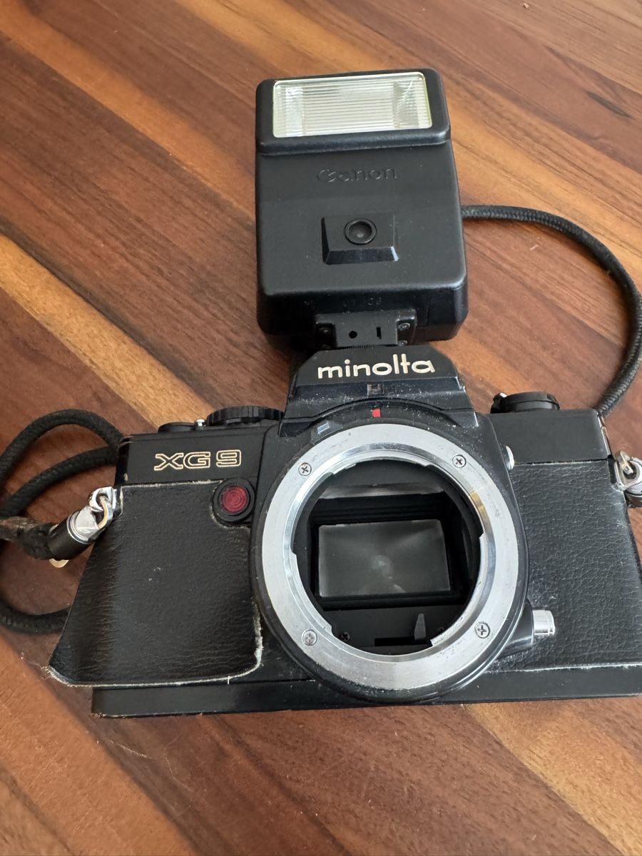 Minolta Fotocamera: Minolta XG-9  – Usato da Sursee venduto da TeamBully