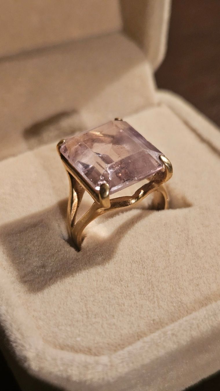 Anelli: Ring Gelbgold 750er mit Stein – Usato da Belp venduto da Ginus85 1