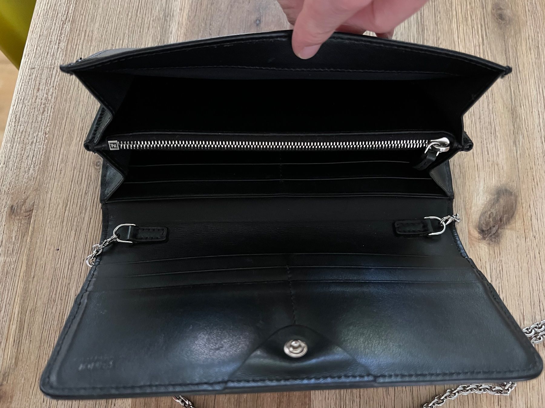 Fendi Borse da donna: FENDI Wallet on Chain Crossbody Tasche – Usato da Frasnacht venduto da ANJack 2