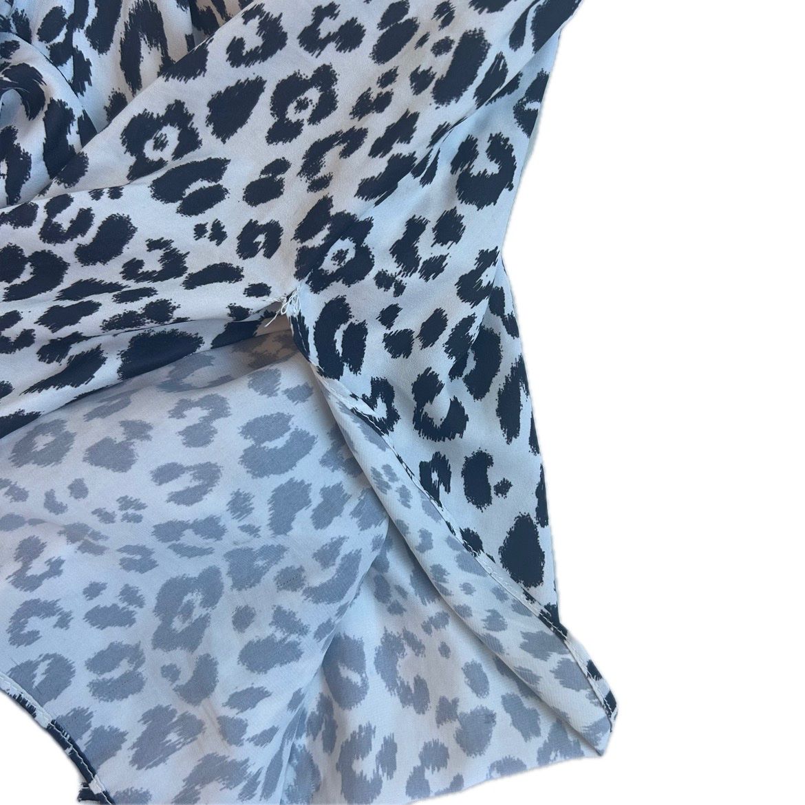 H&M Hosen: H&M Shorts with Leopard Print – Gebraucht aus St. Gallen von look-twice 2