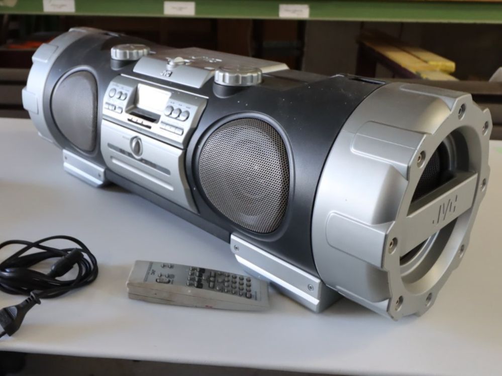 JVC Boombox Kaufen auf Ricardo