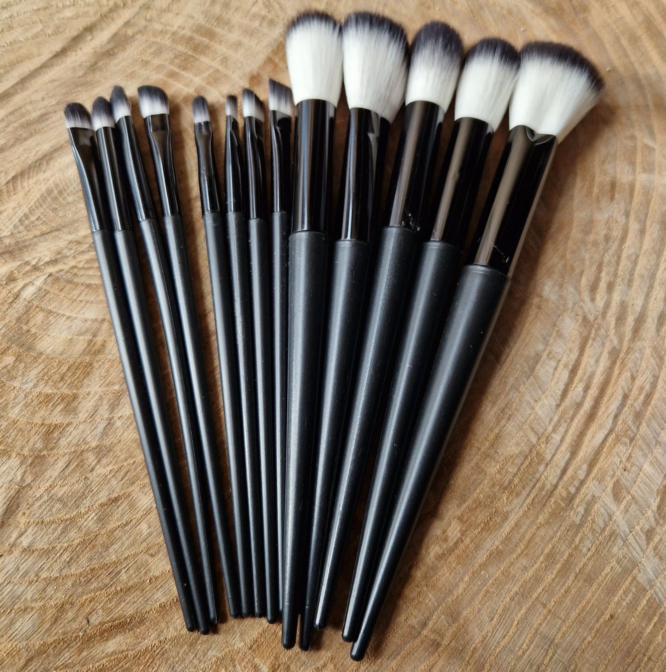 Make-up: Schmink Pinsel Set Black – Nuovo e nell'imballaggio originale da Dorf venduto da Messer-Schweiz