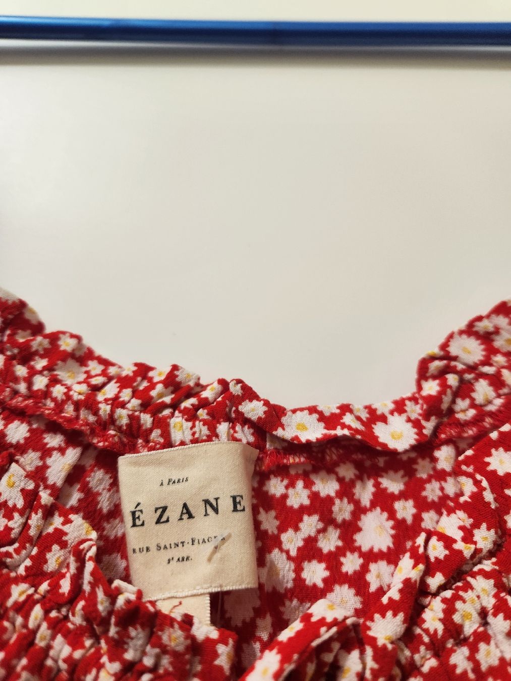 Sezane Tops: Top sezane fleuri rouge blanc taille 40 – D'occasion à Niedergösgen par Eva2410 2