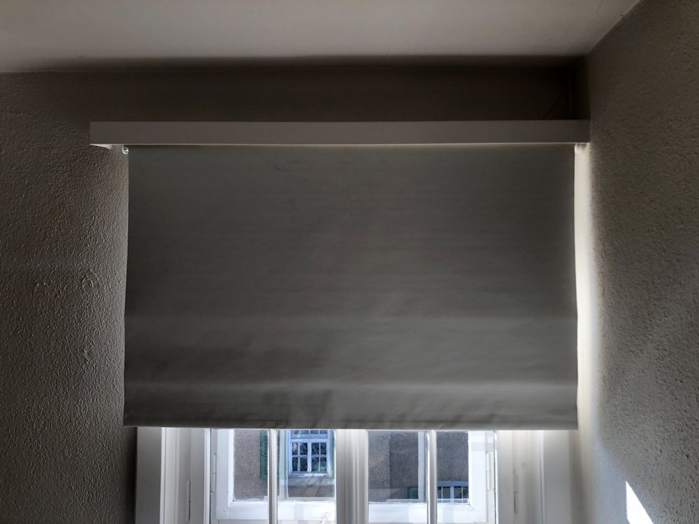 IKEA Verdunklungsrollo Jalousie Rollo weiss B=120cm (Gebraucht) in ...