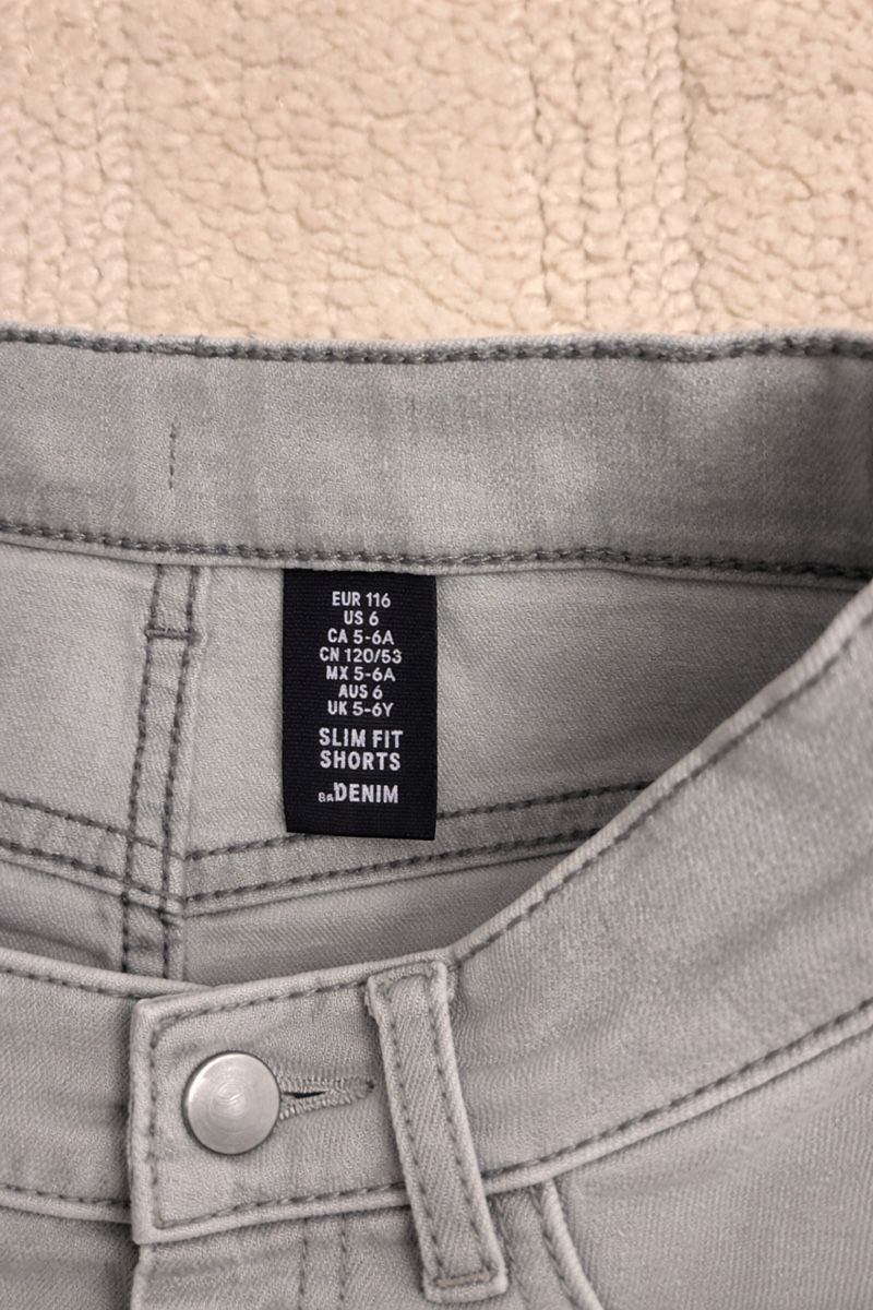 H&M Pantaloni: SHORT EN JEAN GRIS ENFANT – Nuovo (secondo la descrizione) da Lausanne venduto da mar_6snp 3