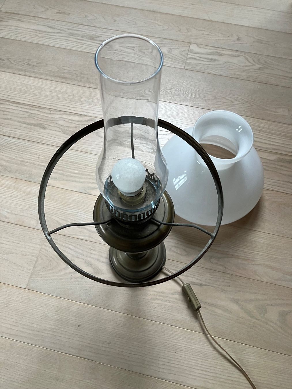 Lampade: Öllampe (elektrisch) – Usato da Dornach venduto da lg11 3