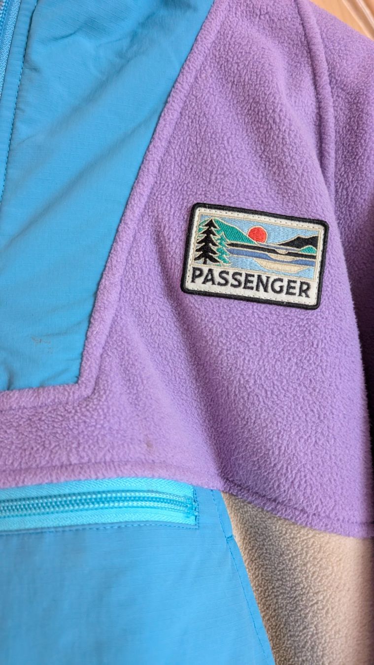 Jacken: Passenger Fleece Pull Over, Grösse M, Top Zustand! – Gebraucht aus Dussnang von khulamahula 1