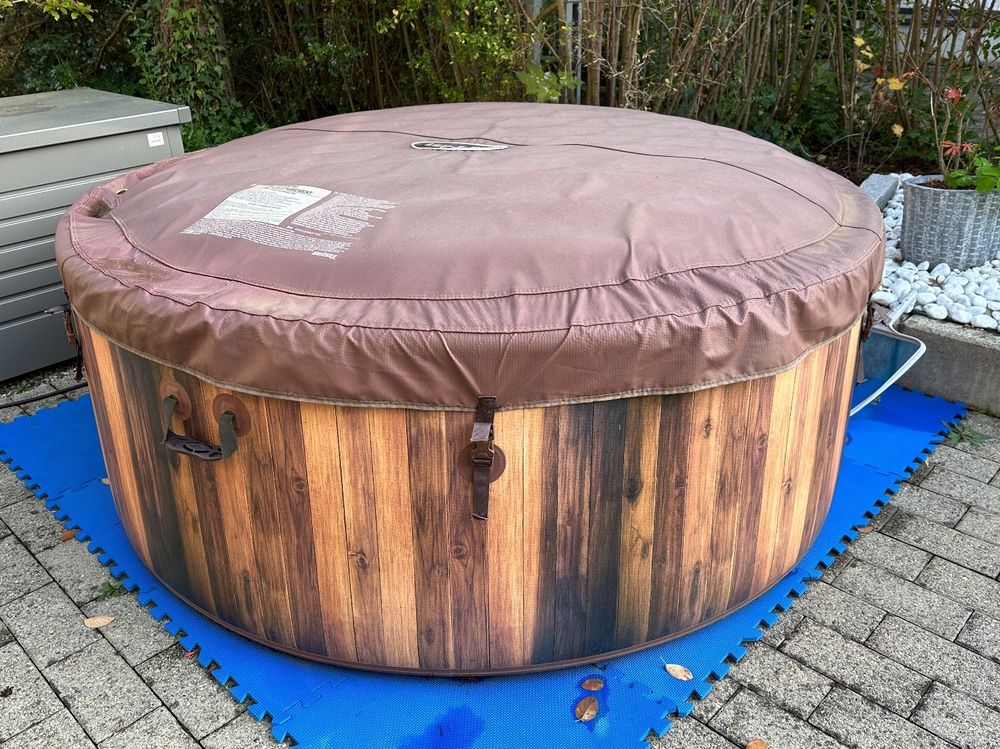 Bestway LayZSpa Helsinki Kaufen auf Ricardo