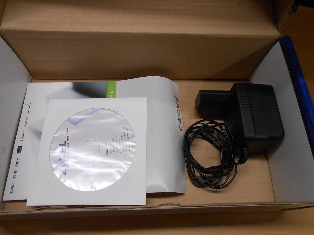 Modem & Router: Zyxel P-355 – Usato da Gipf-Oberfrick venduto da Livingstone5 3