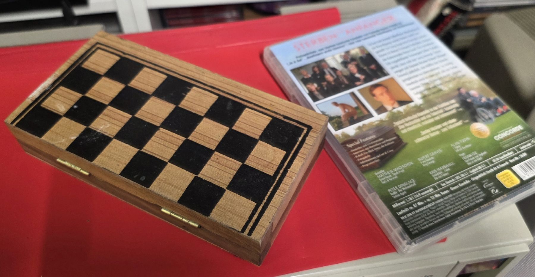 Giochi: Portables Schachbrett / Dame aus Holz – Usato da Reinach BL venduto da _MasterK_ 1