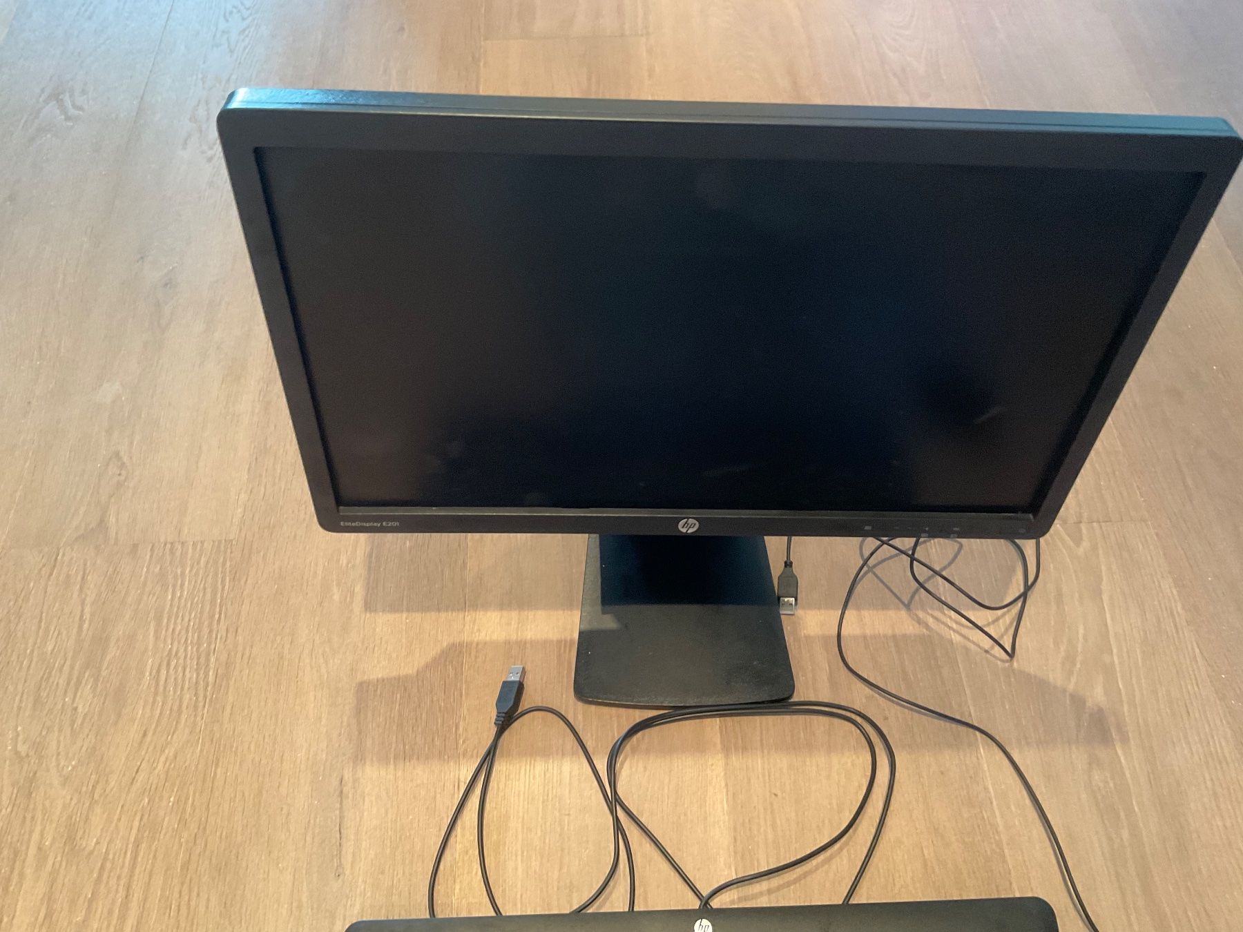 Hewlett Packard Monitore: Home Office Monitor – Gebraucht aus Uitikon Waldegg von sch_m58c 4