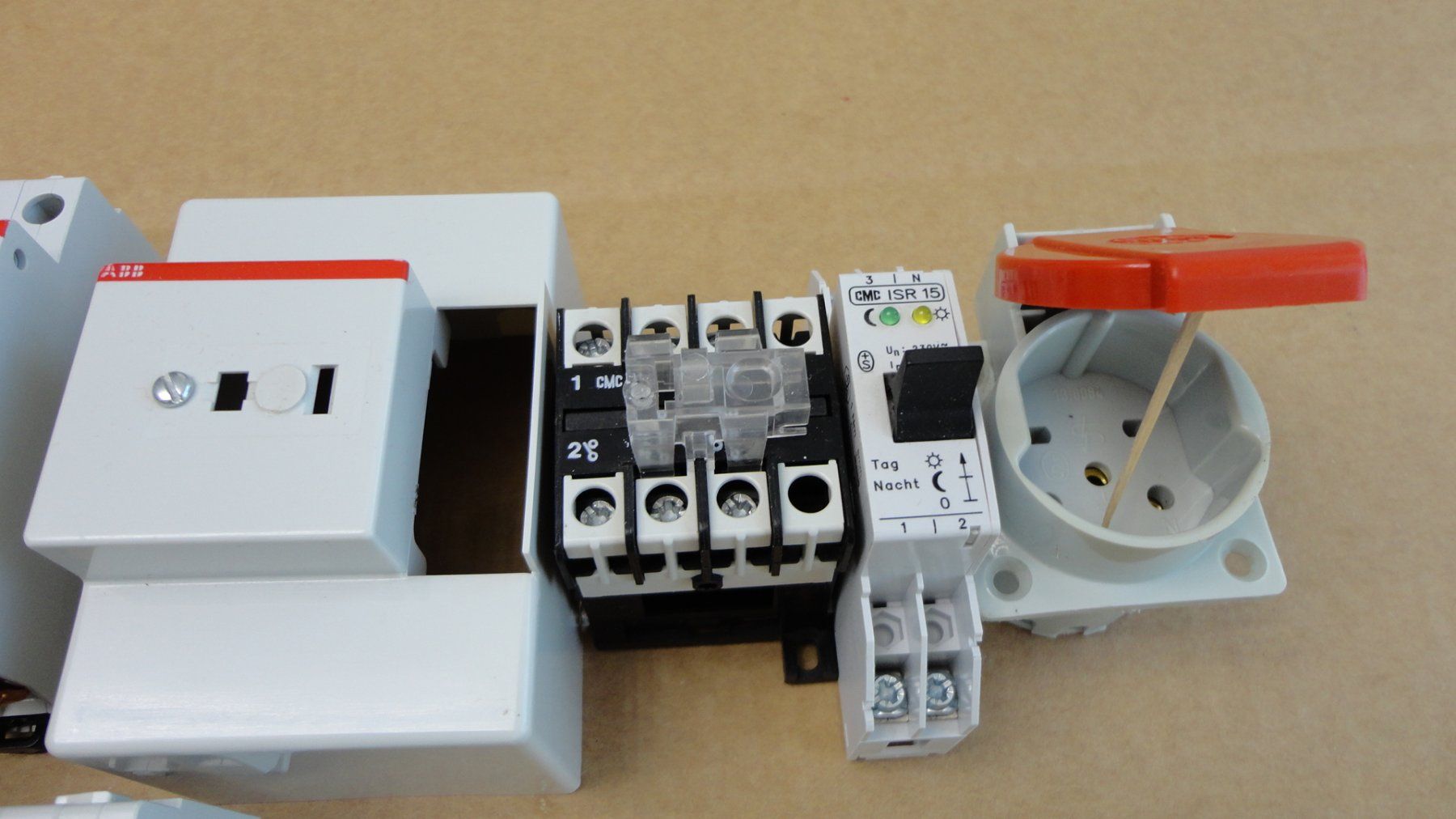 ABB Stromzufuhr: FI&LS ABB SMISSLINE Leitungsschutzschalter – Gebraucht aus Emmen von Dora024 9