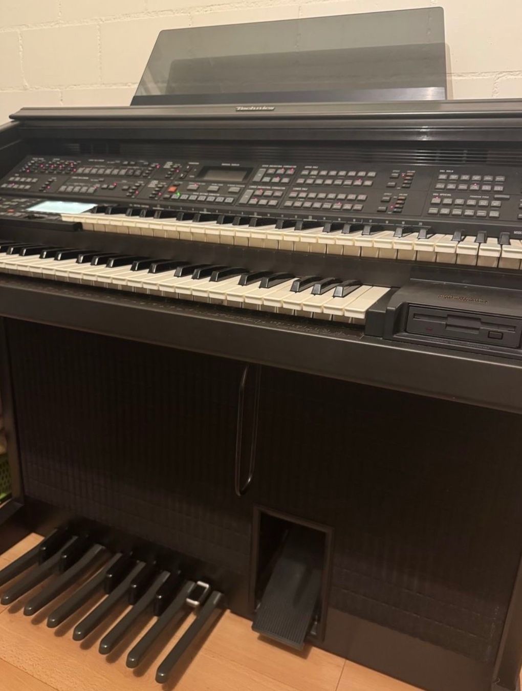 Technics Strumenti musicali: Technics SX GX-5 Orgel – Usato da Ottikon b.Kemptth. venduto da alde76 4