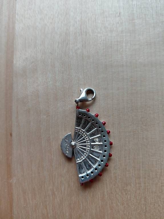 Thomas Sabo Ciondoli: Thomas Sabo Fächer Anhänger / ORIGINAL – Usato da Mönchaltorf venduto da Swiss131 2