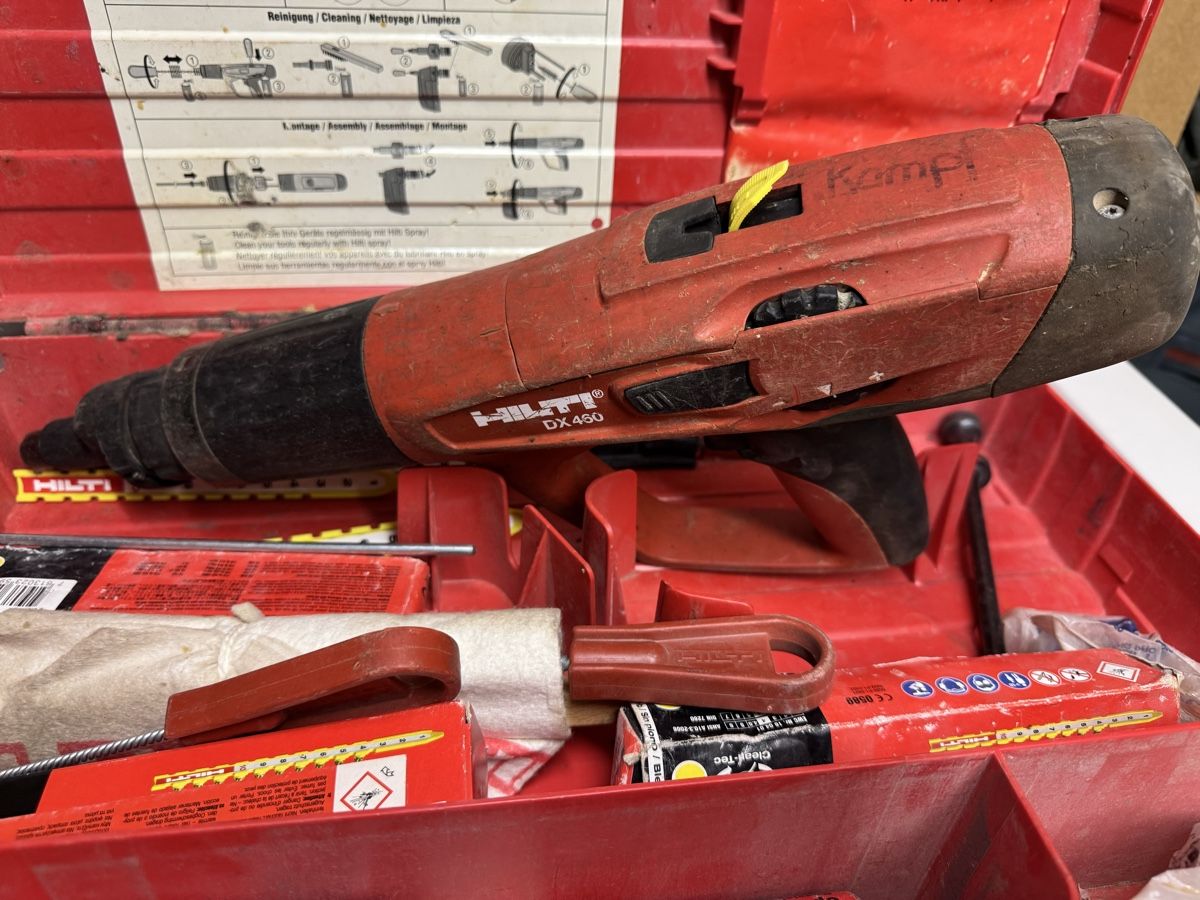 Hilti Tutti gli attrezzi: Hilti DX 460 - Bon état! – Usato da Brügg BE venduto da Goob 3