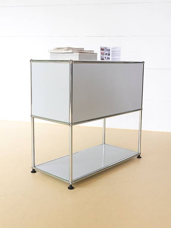 Regale: USM Sideboard in Lichtgrau – Gebraucht aus Meinisberg von atelier_TILIJA 5