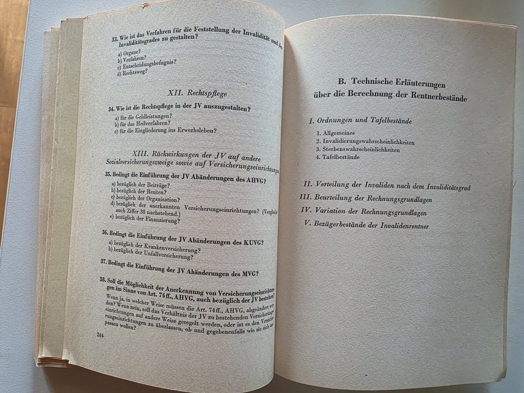 Libri: Bericht Eidgen. Expertenkommission Einführung IV 1956 – Usato da Walterswil BE venduto da Lonitti 3