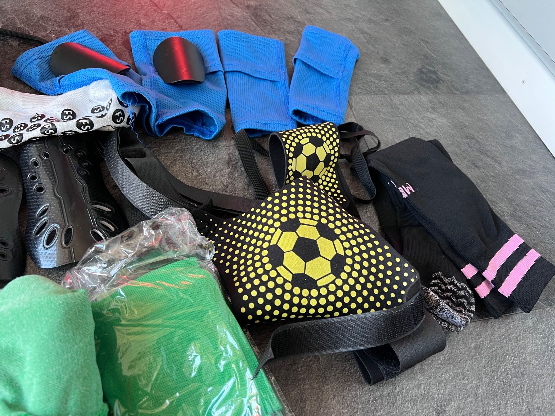 Socken für Kinder: Fußball Training Set, Fussballsocken – Gebraucht aus Walzenhausen von Cerna007 3