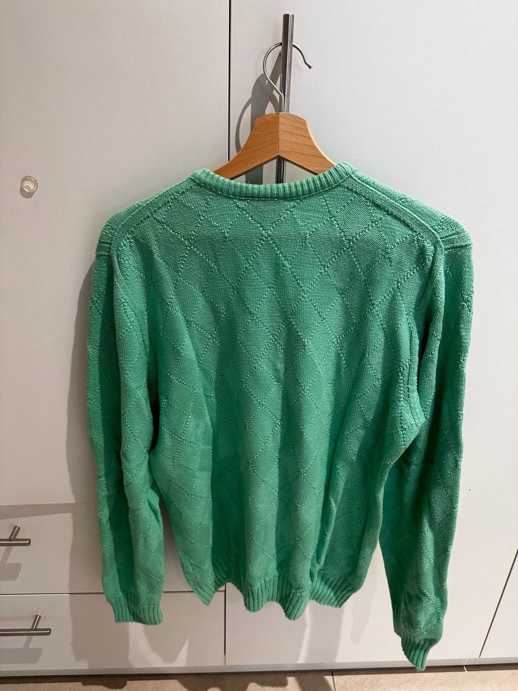 Pullover & Sweatshirts: Lacoste Wool Sweater, V-Neck, Size 3 – Gebraucht aus Wilen b. Wollerau von ccgold 2