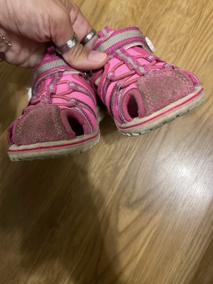 Scarpe per ragazze: Sandalen Gr. 24 – Usato da Suhr venduto da RIE83 3