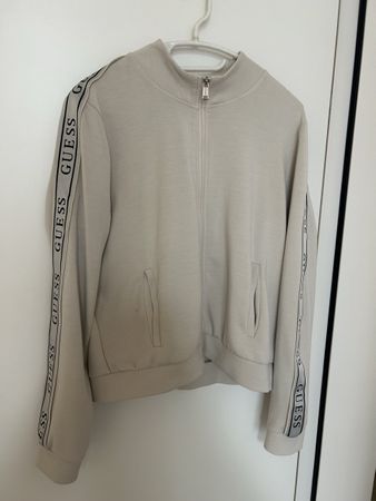 Guess Sweatjacke beige Grösse L guter Zustand