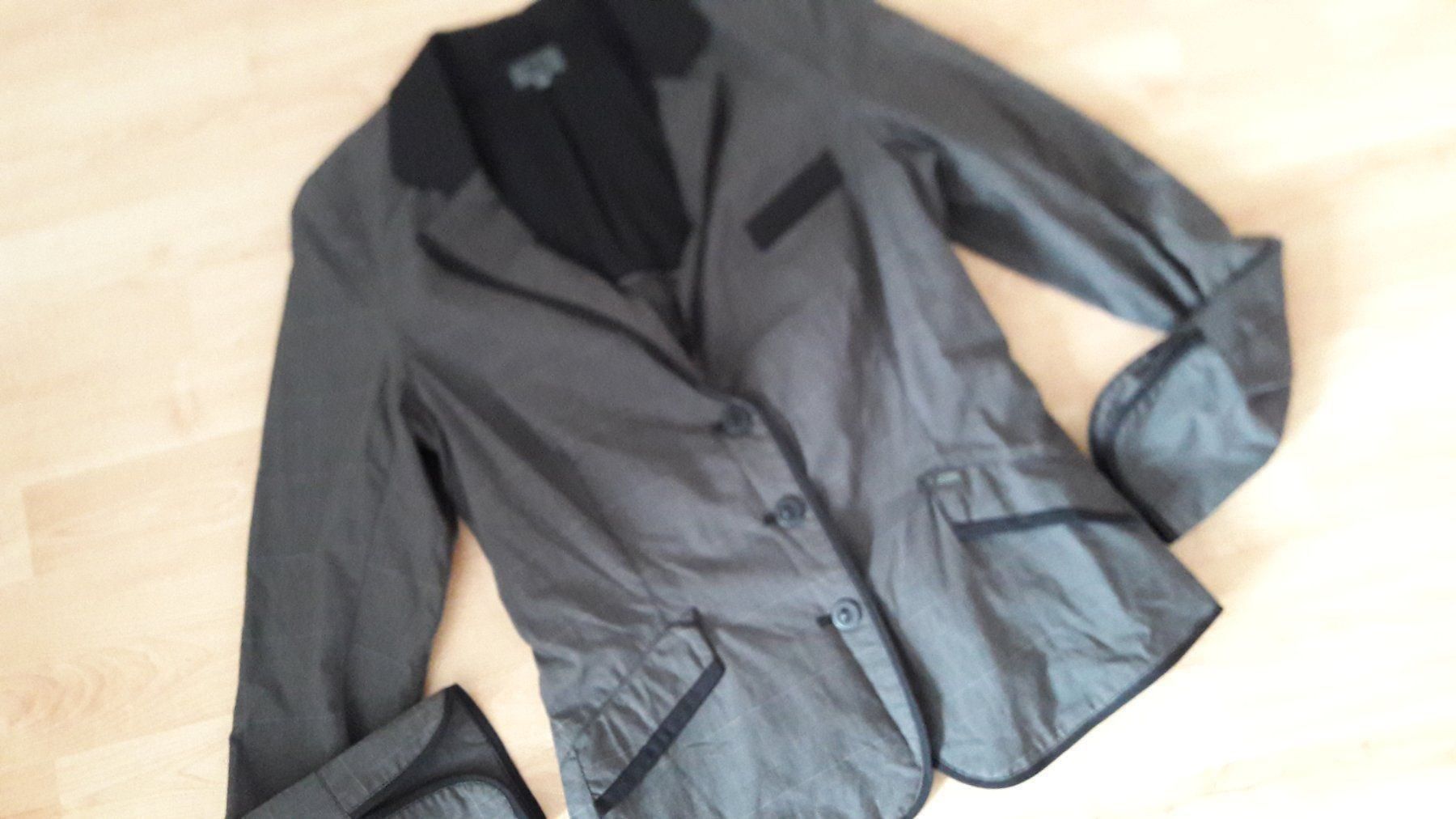 Nile Giacche: Nile Blazer Grau/Schwarz gr,S – Usato da Zofingen venduto da MasterPCI 5