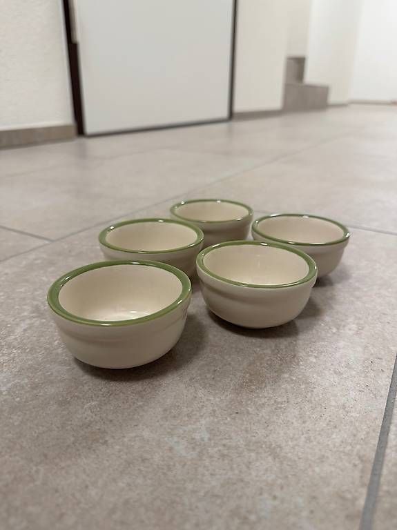 Tazze: 5 Luxus Kaffee-Tassen / Tee-Tassen – Usato da Schübelbach venduto da Rahnmont 3