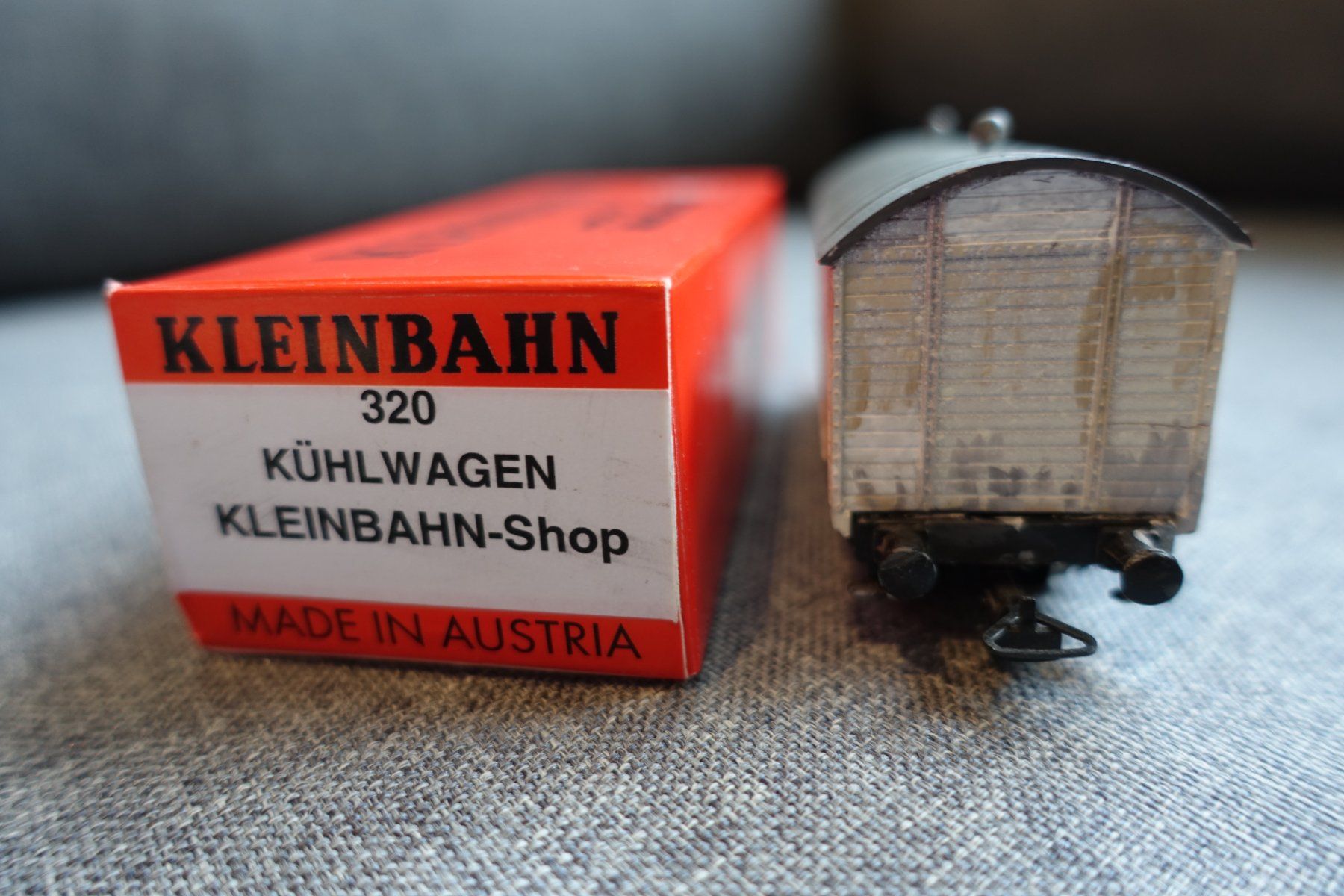 Kleinbahn Modellini di ferrovie: KLEINBAHN No. 320 ÖBB Kühlwagen – Usato da Wallbach venduto da Sarrows 5