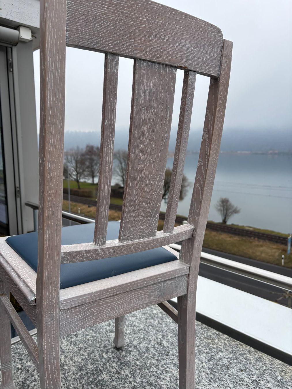 Sedie: Stuhl mit echt Leder Sitz – Usato da schmerikon venduto da nicole091 5