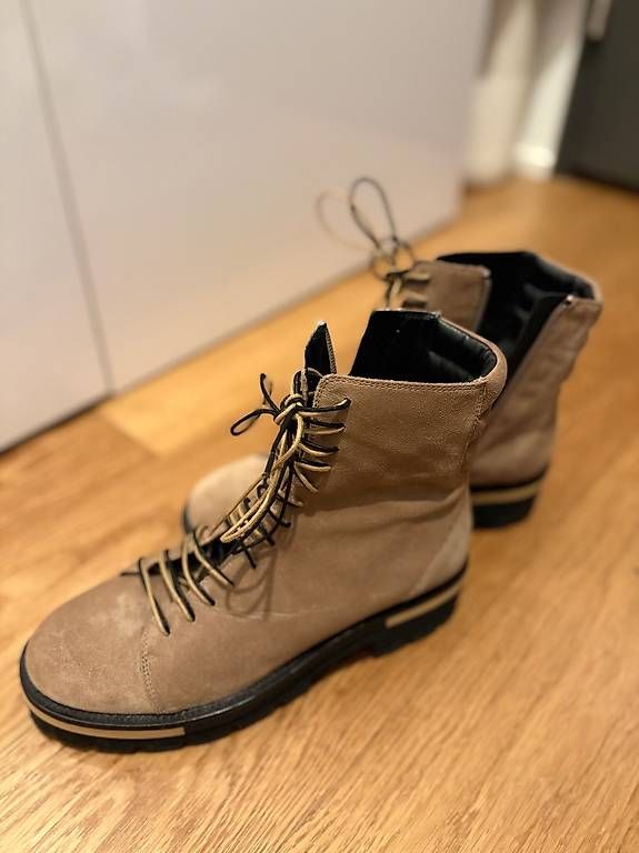 Scarpe da donna: Winterschuhe hellbraun – Usato da Zürich venduto da lau_w7gq 1