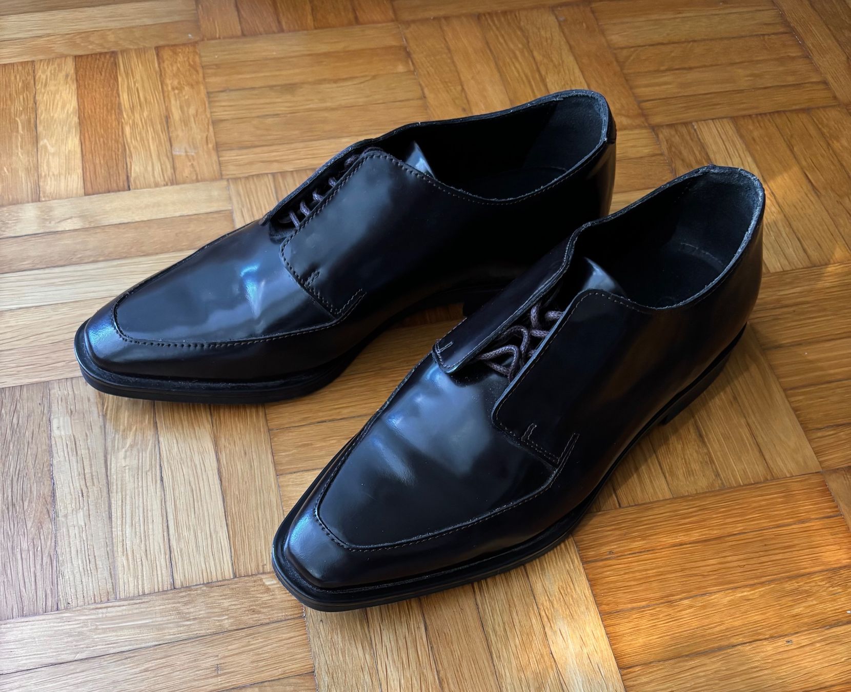 Cos Scarpe da donna: COS Pointed Leather Brogues 36 – Nuovo e nell'imballaggio originale da Zürich venduto da hol_bc6v