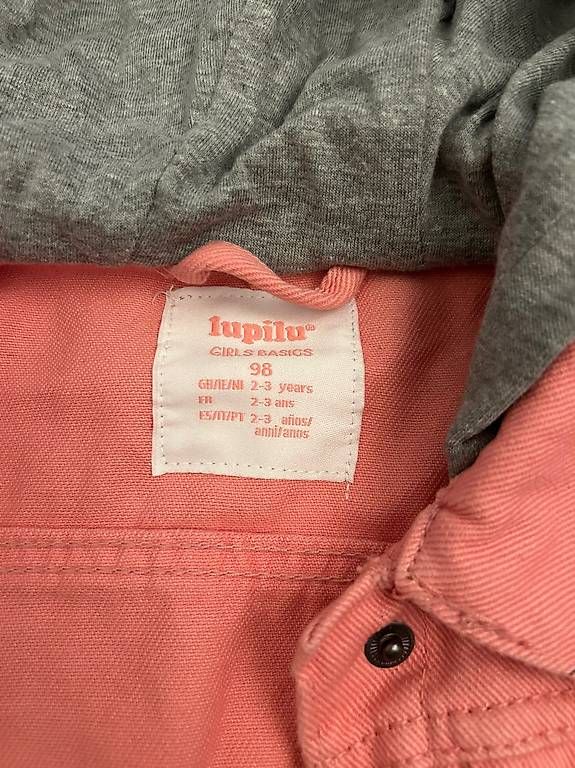 Giacche & Cappotti: Jeansjacke Pink & Hellrosa Gr. 98 – Usato da Glattpark(Opfikon) venduto da humanpro 2