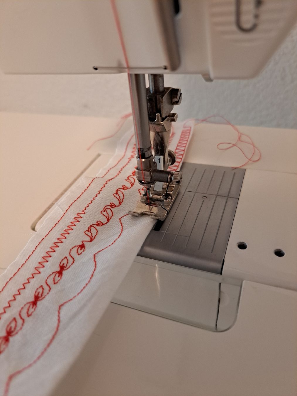 Bernina Macchine da cucire: Nähmaschine Bernina 1090 – Usato da Zürich venduto da Ametyst91 1