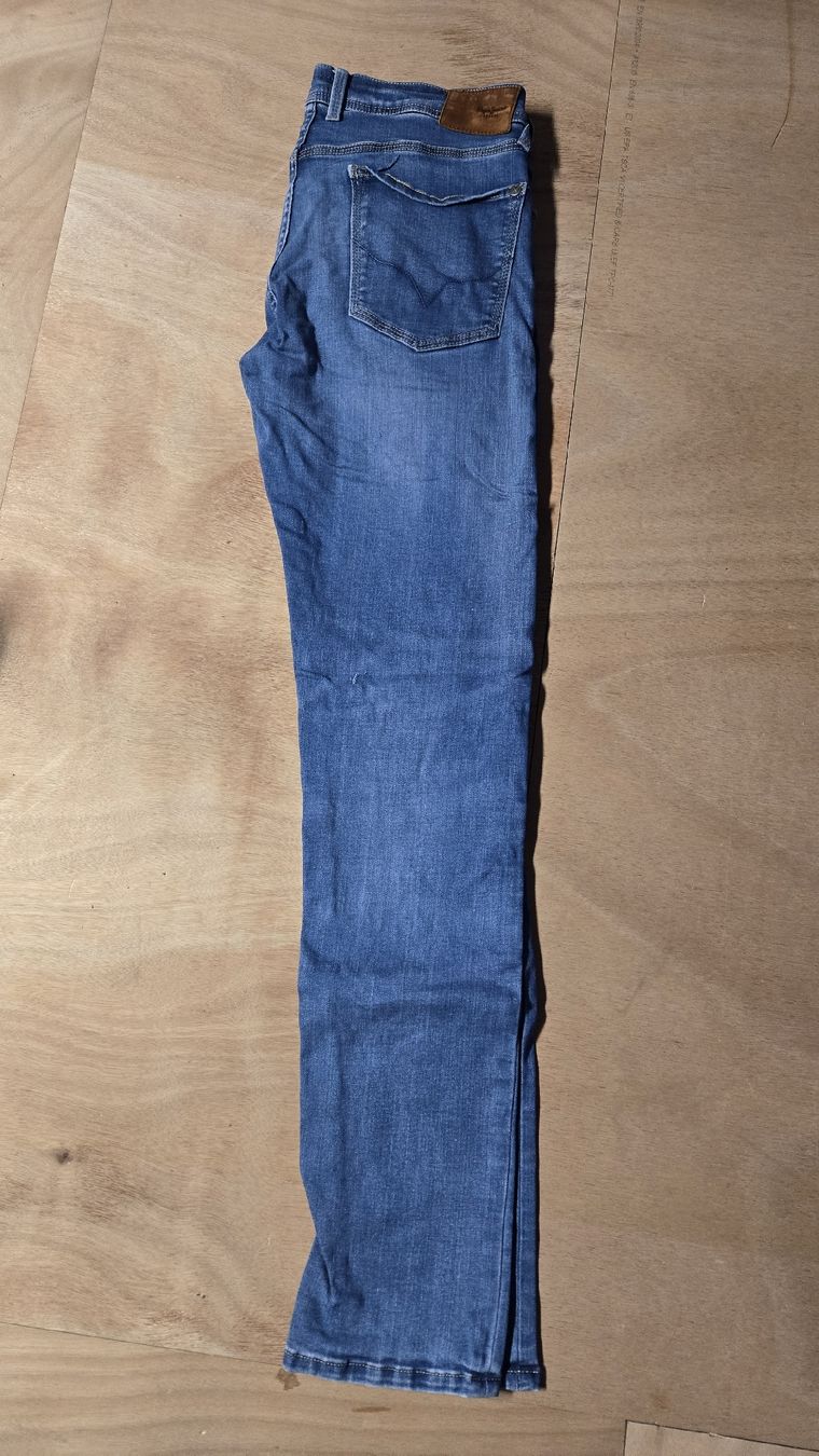 Pepe Jeans Jeans: Jeans bleu Pepe Jeans – Usato da Sassel venduto da Logalenturix 1