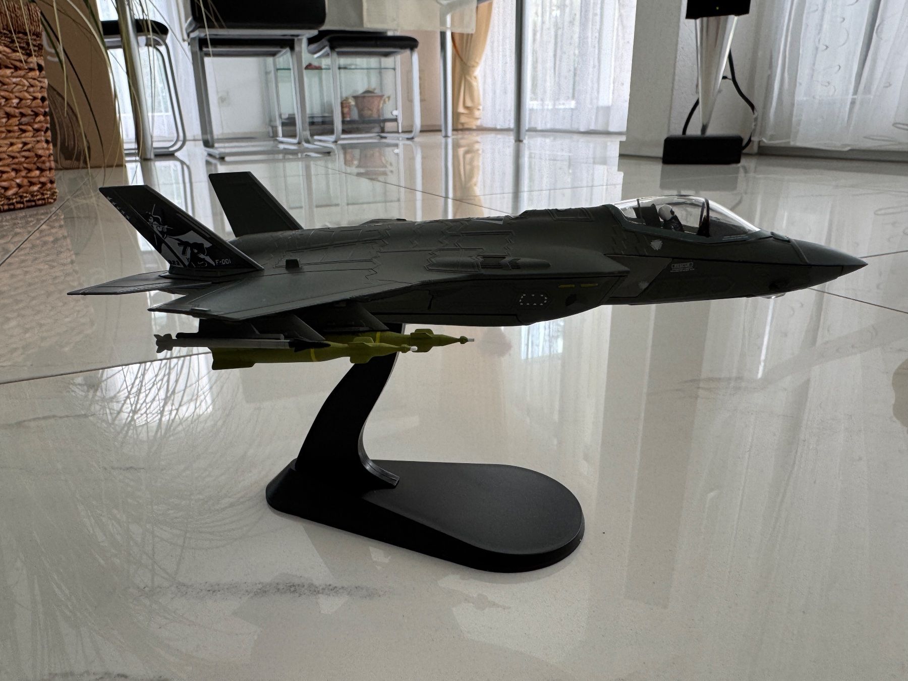Kits de montage: F-35A Lightning II 'Artemis' Lockheed Martin - Replik 1:72 – Neuf (Voir description) à Hünenberg See par Rroger911 3