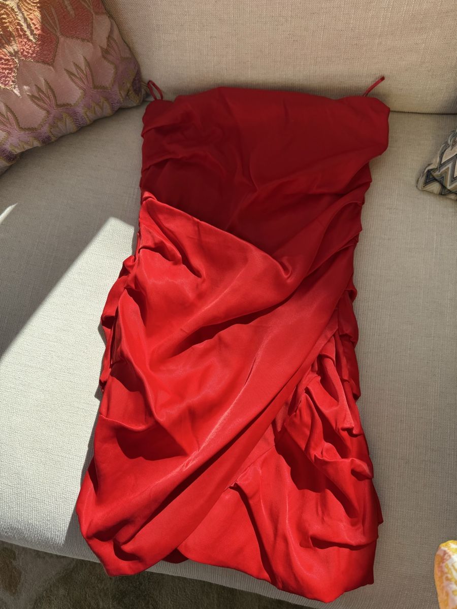 Zara Kleider: Zara red dress XS – Gebraucht aus Thalwil von 0041angel 5