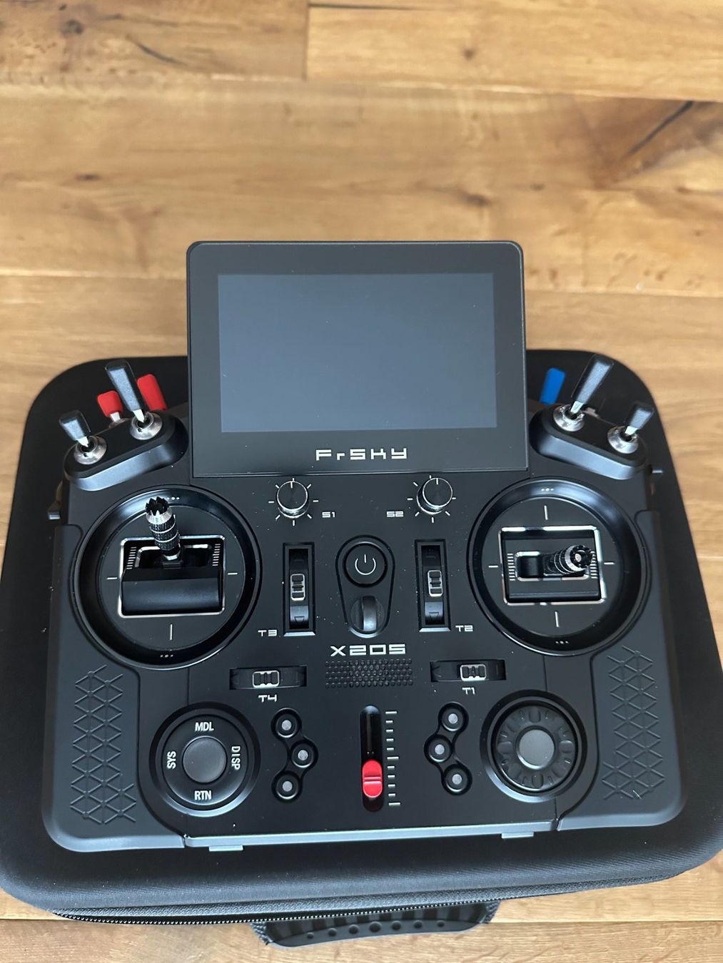 FrSky Fernsteuerungen: FrSky X20S & TDMX Empfänger – Gebraucht aus Kaltbrunn von Acat1