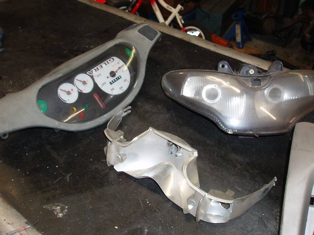 Tutti pezzi di ricambio per scooter: Pezzi per Gilera Runner – Usato da Lugano venduto da erm_9ydz 1