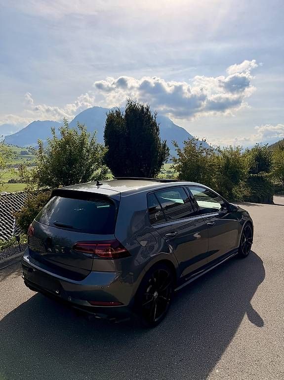 Autos: VW Golf 7 R Facelift 310 PS  – Gebraucht aus Ennetbürgen von Tregi1 1