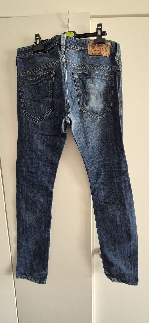 Diesel Jeans: jeans Diesel Thavar W31/L32 – Usato da Estavayer-le-lac venduto da Bruno1175 2